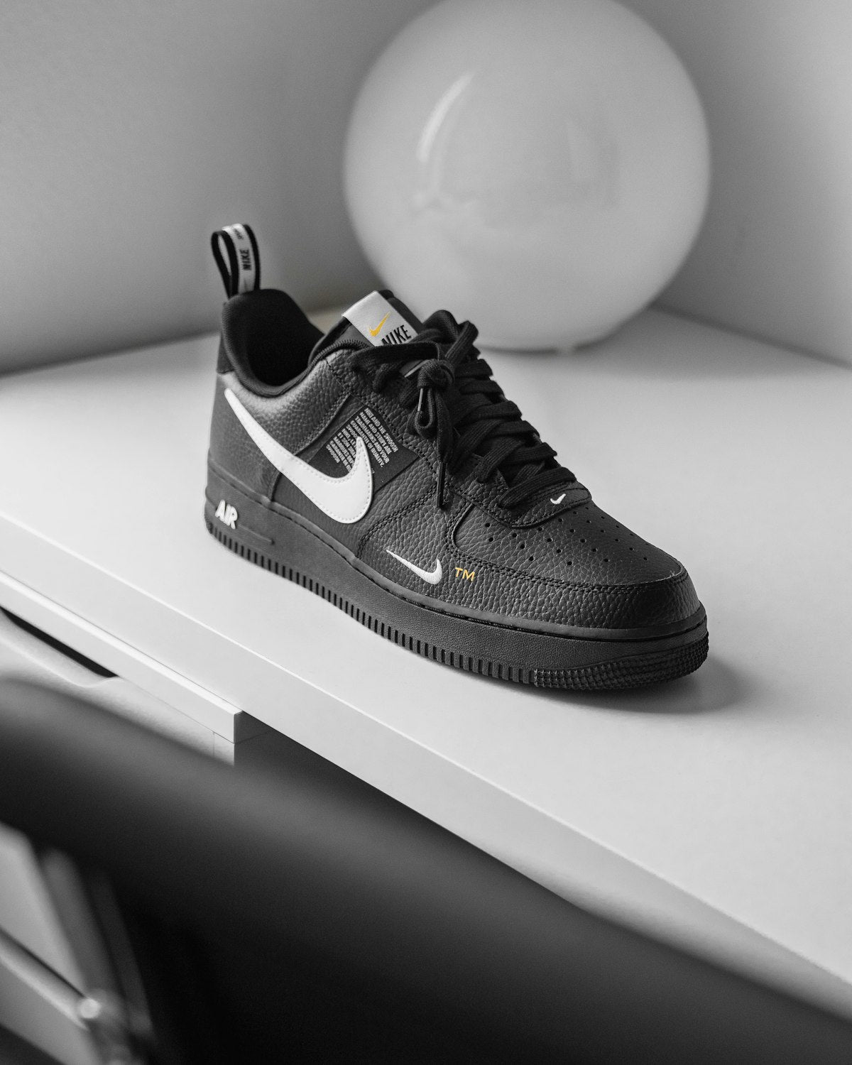 White low-top sneaker with tonal detailing